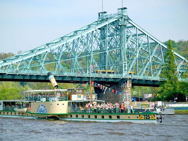 Brücke in Dresden: Blaues Wunder, Foto: Sylvio Dittrich (DML-BY)