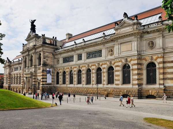 Albertinum in Dresden, Foto: Frank Exß (DML-BY) Albertinum in Dresden, Foto: Frank Exß (DML-BY)