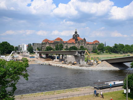 Stadtrat hat entschieden: Breite Carolabrücke kommt!